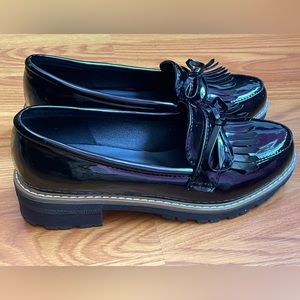 Women’s Oxford Loafers